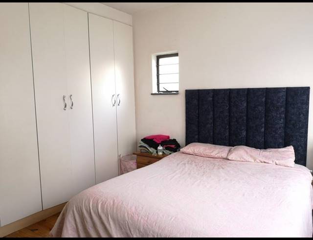 2 BEDROOM APARTMENT FOR SALE IN MONTCLAIR